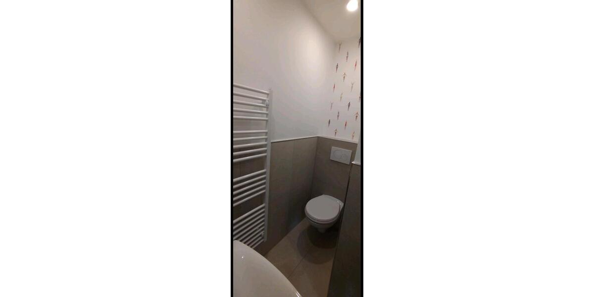 Dachgeschoßwohnung Essen Stadtbezirk VII - 1.5 Zimmer, 26 m&sup2;, 350&euro; | Angebot:24575974