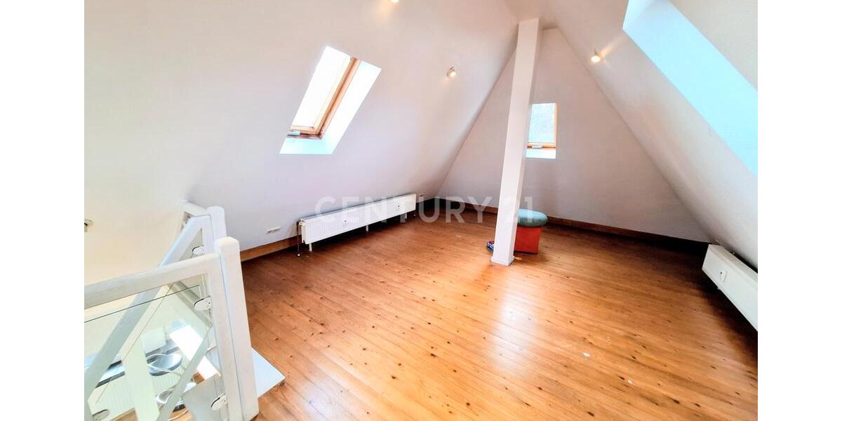Maisonettenwohnung Bochum Bochum-Südwest - 3 Zimmer, 95 m&sup2;, 1.170&euro; | Angebot:24961851