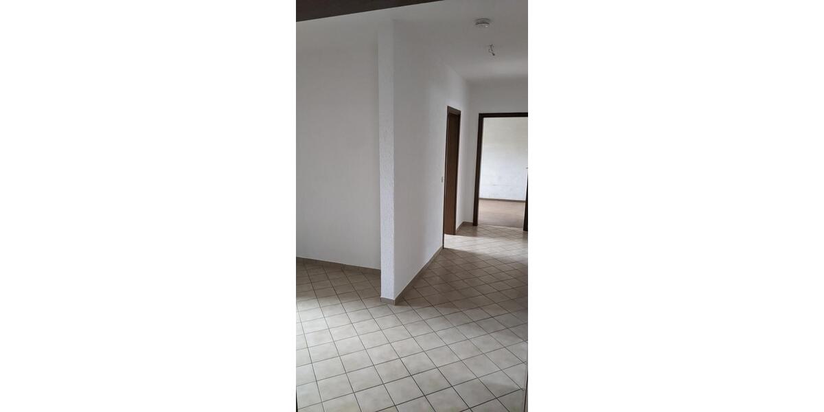 Erdgeschoßwohnung Miltenberg - 2 Zimmer, 75 m&sup2;, 700&euro; | Angebot:24984664