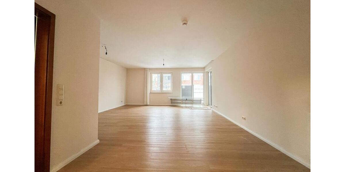 Erdgeschoßwohnung Wedel - 3 Zimmer, 81 m&sup2;, 1.180&euro; | Angebot:24703368