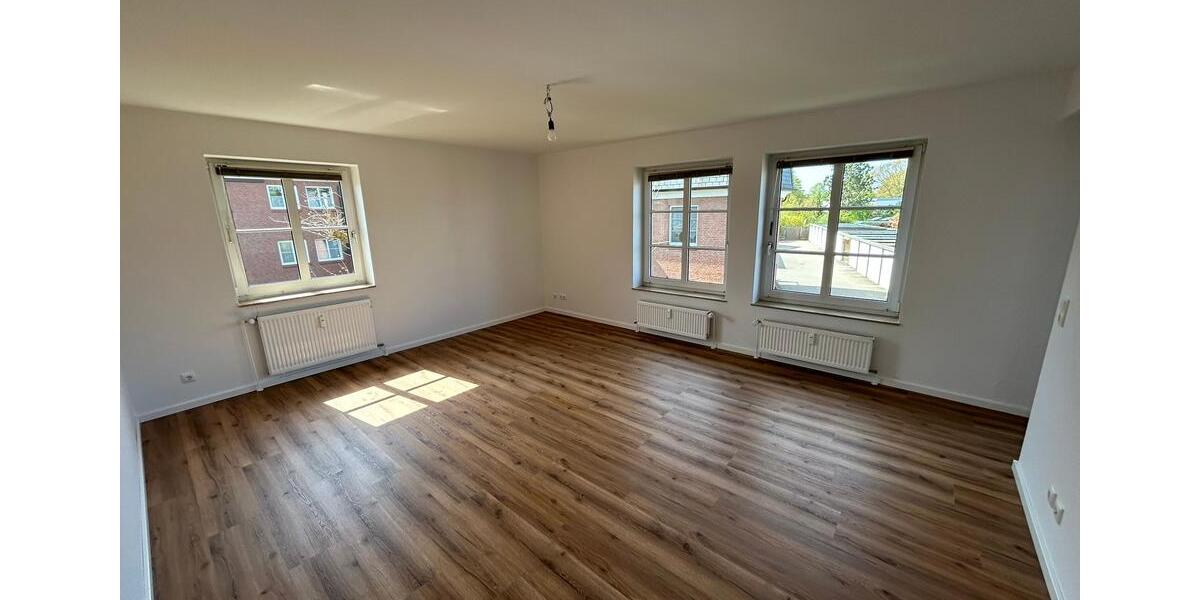 Etagenwohnung Nienburg (Weser) - 2 Zimmer, 72 m&sup2;, 700&euro; | Angebot:26350992