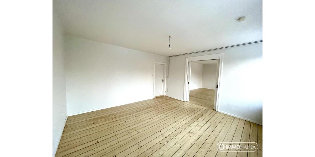 Frisch renovierte 4-Zimmer Wohnung mit Altbau-Charme in zentraler Lage in Uelzen mit Balkon und EBK 4 zimmer
