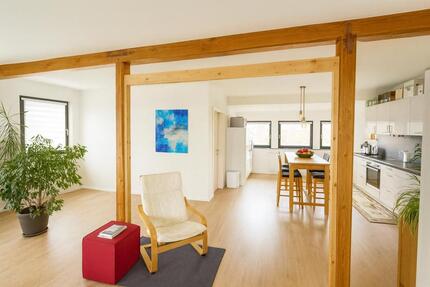 Wohnung Alzenau - 4 Zimmer, 140 m&sup2;, 1.490&euro; | Angebot:25648913