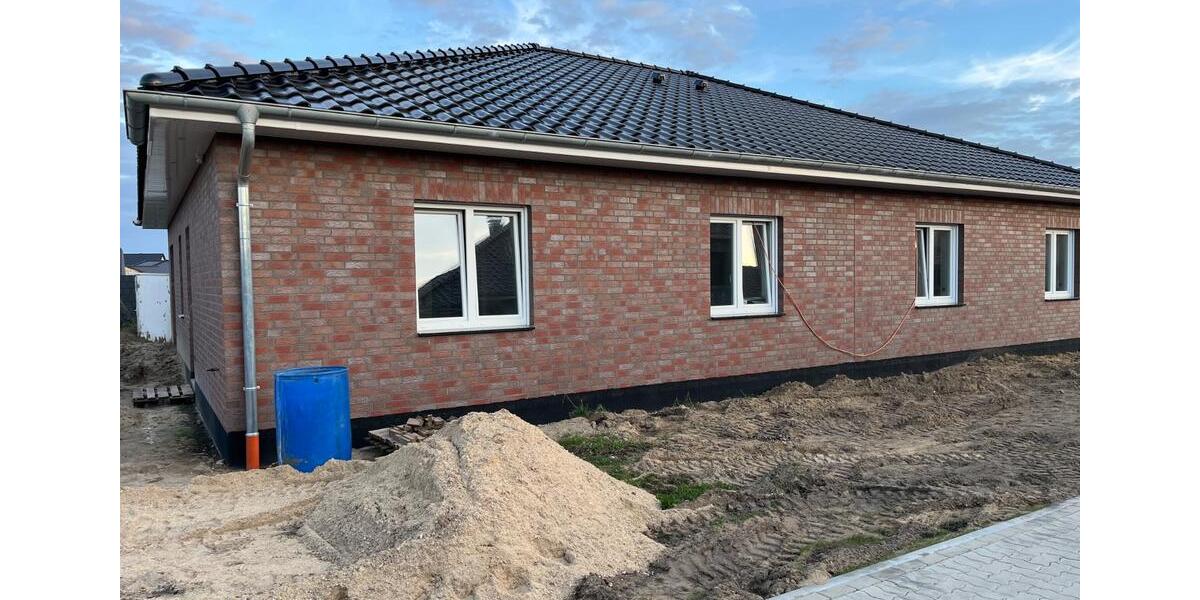 Doppelhaushälfte Groß Oesingen - 3 Zimmer, 100 m&sup2;, 1.000&euro; | Angebot:26040585