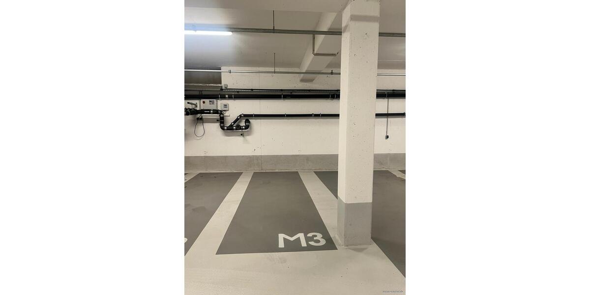 REMAX - 3-Zi-Wohnung mit Terrasse und Garten! 3 zimmer