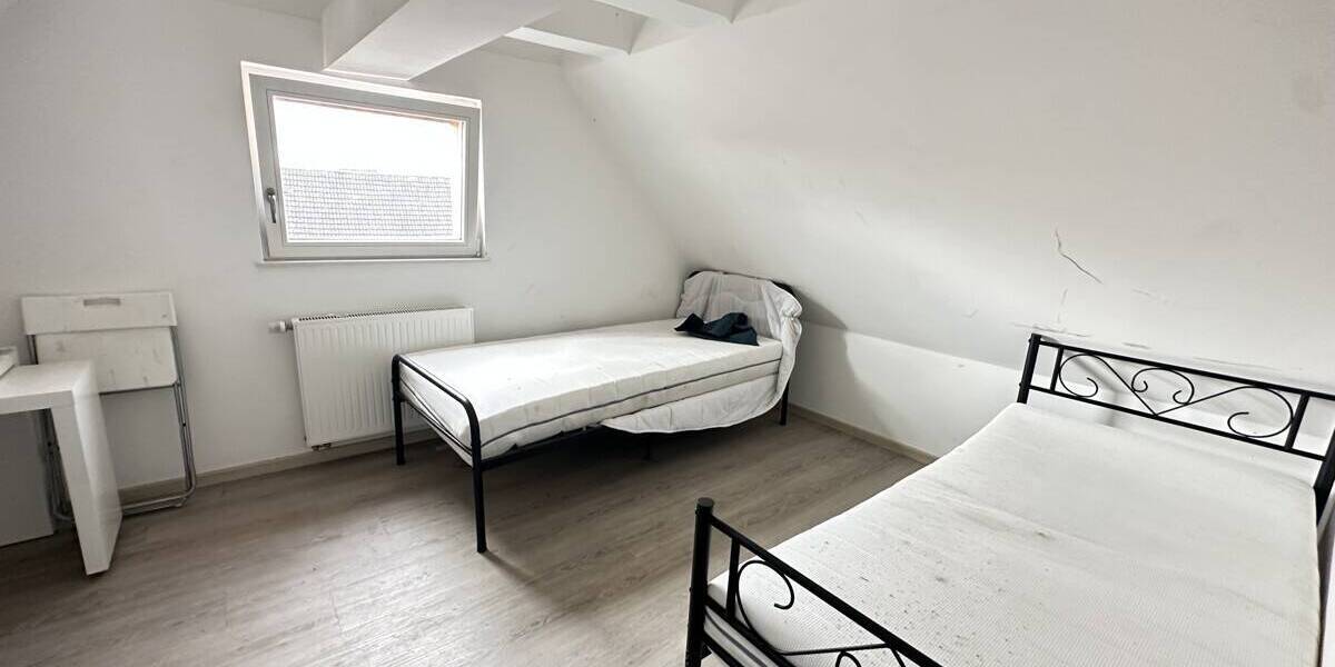 Einfamilienhaus Gründau / Niedergründau Niedergründau - 5 Zimmer, 100 m&sup2;, 1.100&euro; | Angebot:26105543