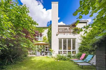 Haus München Bogenhausen - 5 Zimmer, 164 m&sup2;, 4.400&euro; | Angebot:26731704