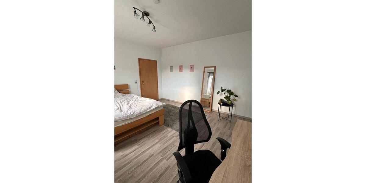 Erdgeschoßwohnung Siegen - 3 Zimmer, 72 m&sup2;, 550&euro; | Angebot:26226694