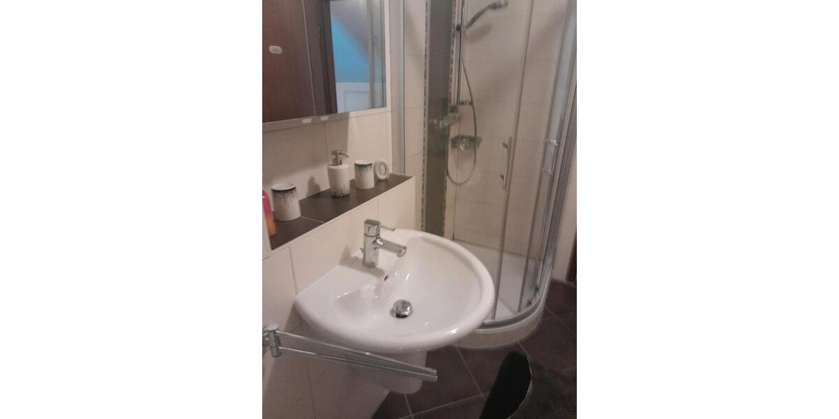 Wohnen auf Zeit Rattelsdorf - 2 Zimmer, 75 m&sup2;, 50&euro; | Angebot:26522614
