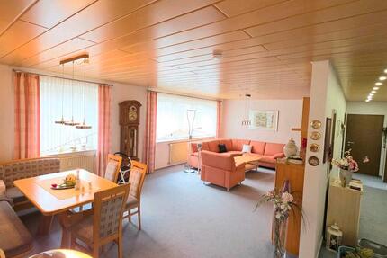 Wohnung Aalen - 4.5 Zimmer, 120 m&sup2;, 1.200&euro; | Angebot:25615105