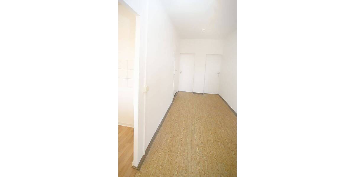 Etagenwohnung Eisleben Lutherstadt Eisleben - 4 Zimmer, 65 m&sup2;, 334&euro; | Angebot:26659883