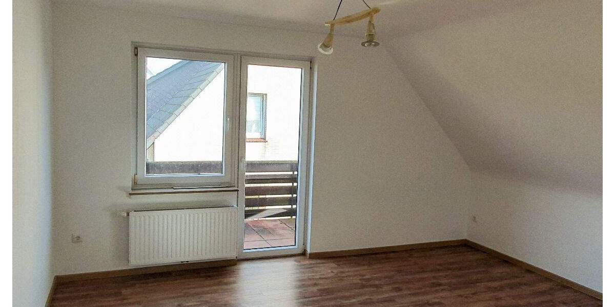 Etagenwohnung Steyerberg - 4 Zimmer, 105 m&sup2;, 650&euro; | Angebot:26540960