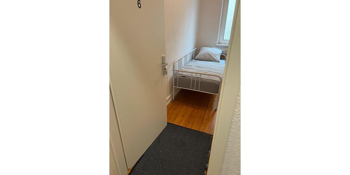 Wohnen auf Zeit Bielefeld - 1 Zimmer, 15 m&sup2;, 400&euro; | Angebot:25922902