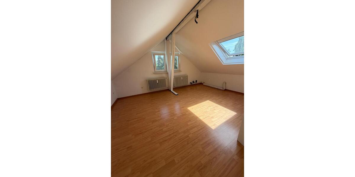 Dachgeschoßwohnung Hannover Bothfeld-Vahrenheide - 2 Zimmer, 50 m&sup2;, 700&euro; | Angebot:26417412