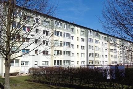 32-5-73 - Erstbezug nach Sanierung - 2-Zimmerwohnung mit Balkon & Aufzug! 2 zimmer