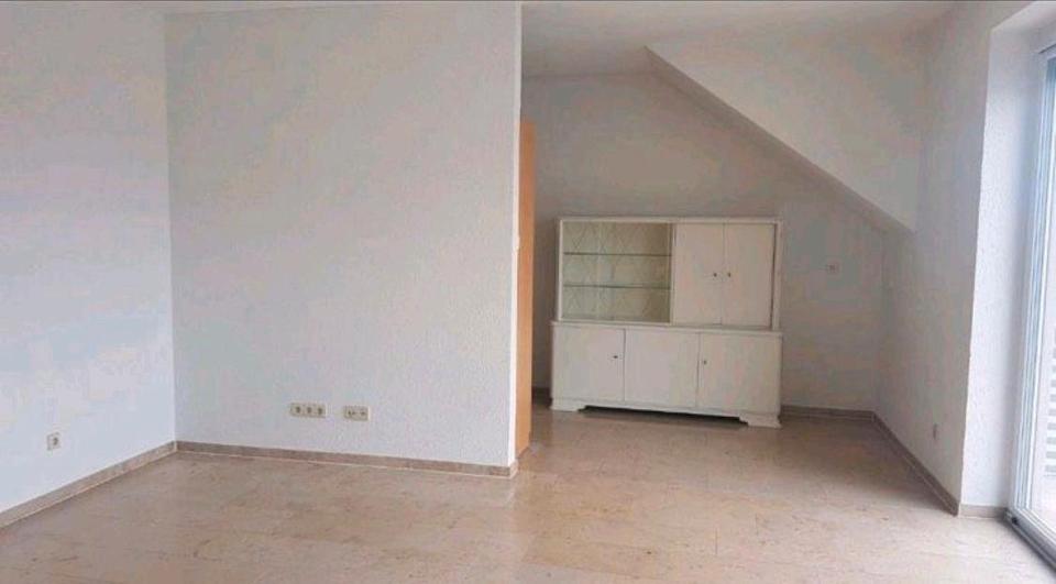 Dachgeschoßwohnung Schwäbisch Gmünd Bargau - 1 Zimmer, 90 m&sup2;, 1.050&euro; | Angebot:25171933