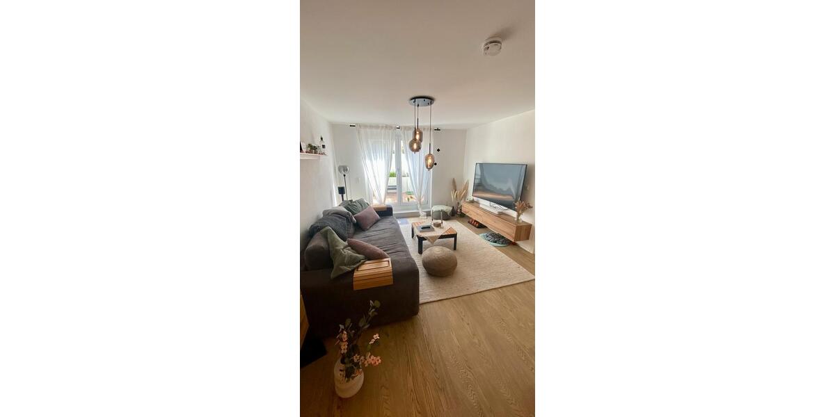 Etagenwohnung Radolfzell am Bodensee - 3.5 Zimmer, 87 m&sup2;, 1.200&euro; | Angebot:26557874