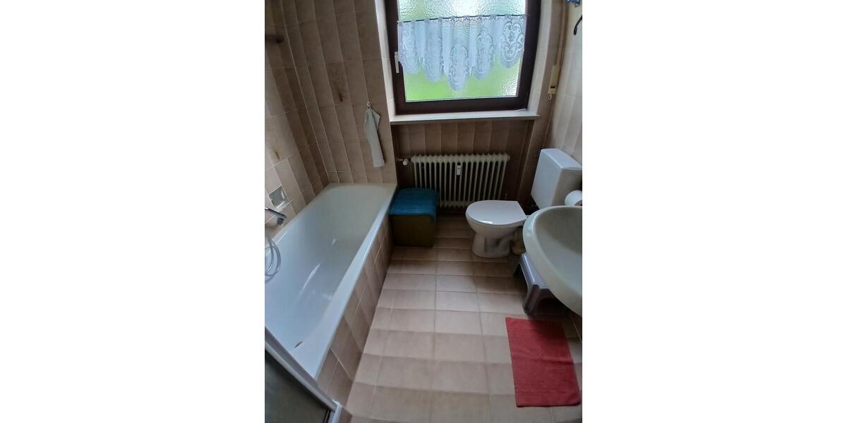 Etagenwohnung Gunzenhausen - 3 Zimmer, 93 m&sup2;, 795&euro; | Angebot:26658354