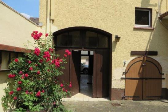 Dachgeschoßwohnung Oestrich-Winkel Winkel - 1 Zimmer, 22 m&sup2;, 290&euro; | Angebot:25965245