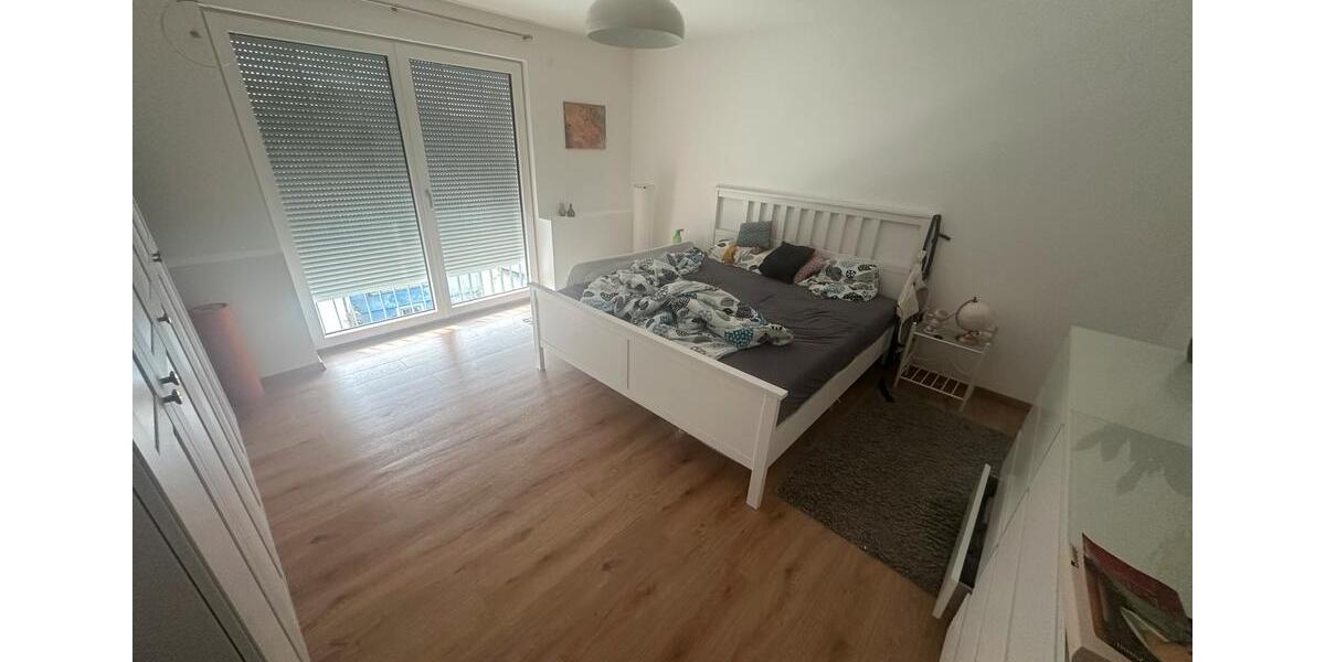Maisonettenwohnung Landau an der Isar - 4 Zimmer, 130 m&sup2;, 1.150&euro; | Angebot:25650982