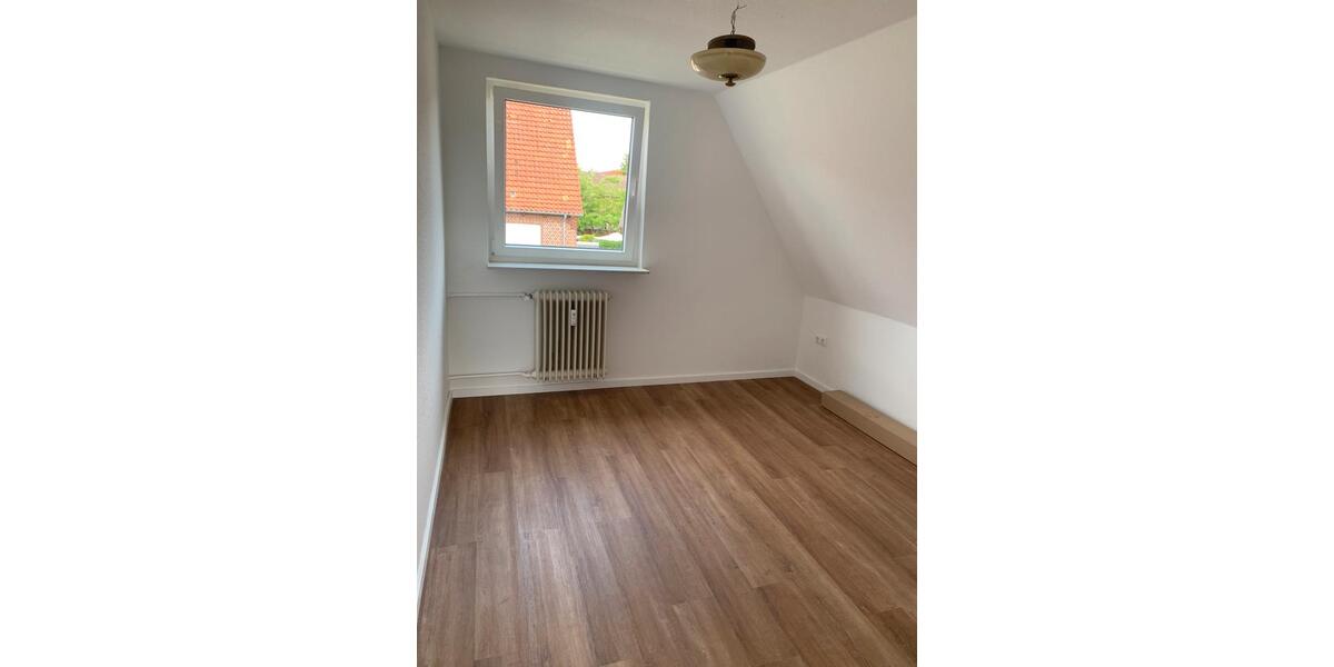 Dachgeschoßwohnung Stade Altländer Viertel - 2 Zimmer, 55 m&sup2;, 580&euro; | Angebot:24840168