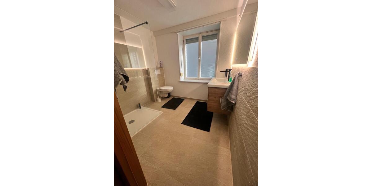 Erdgeschoßwohnung Albstadt - 1 Zimmer, 140 m&sup2;, 470&euro; | Angebot:26495041