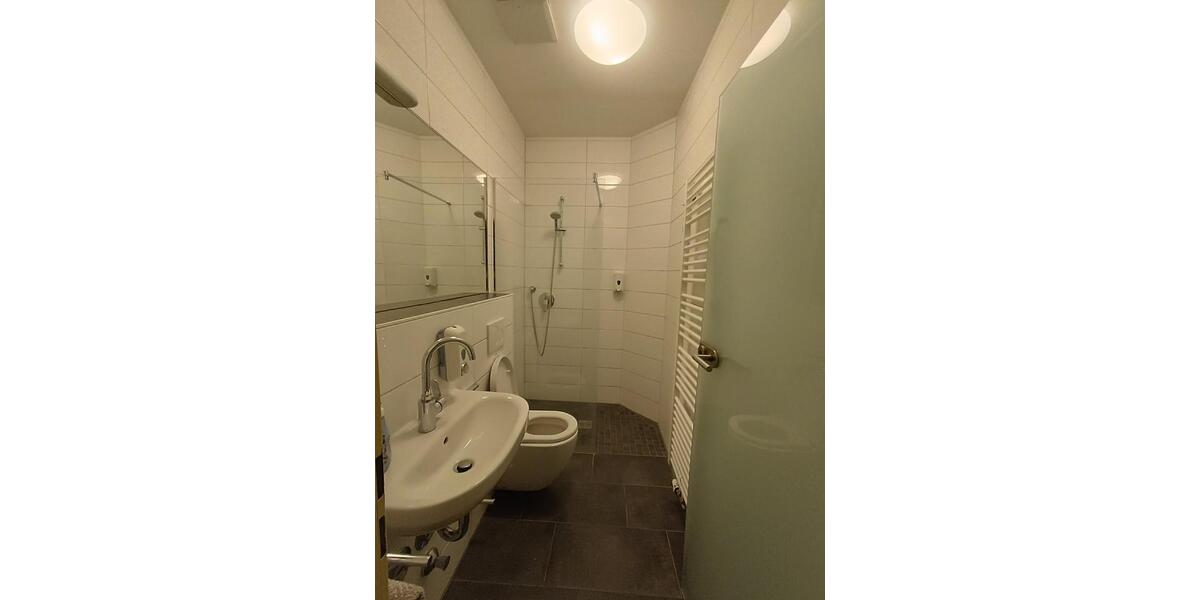 Etagenwohnung Regensburg Kumpfmühl - 1 Zimmer, 21 m&sup2;, 690&euro; | Angebot:25402300