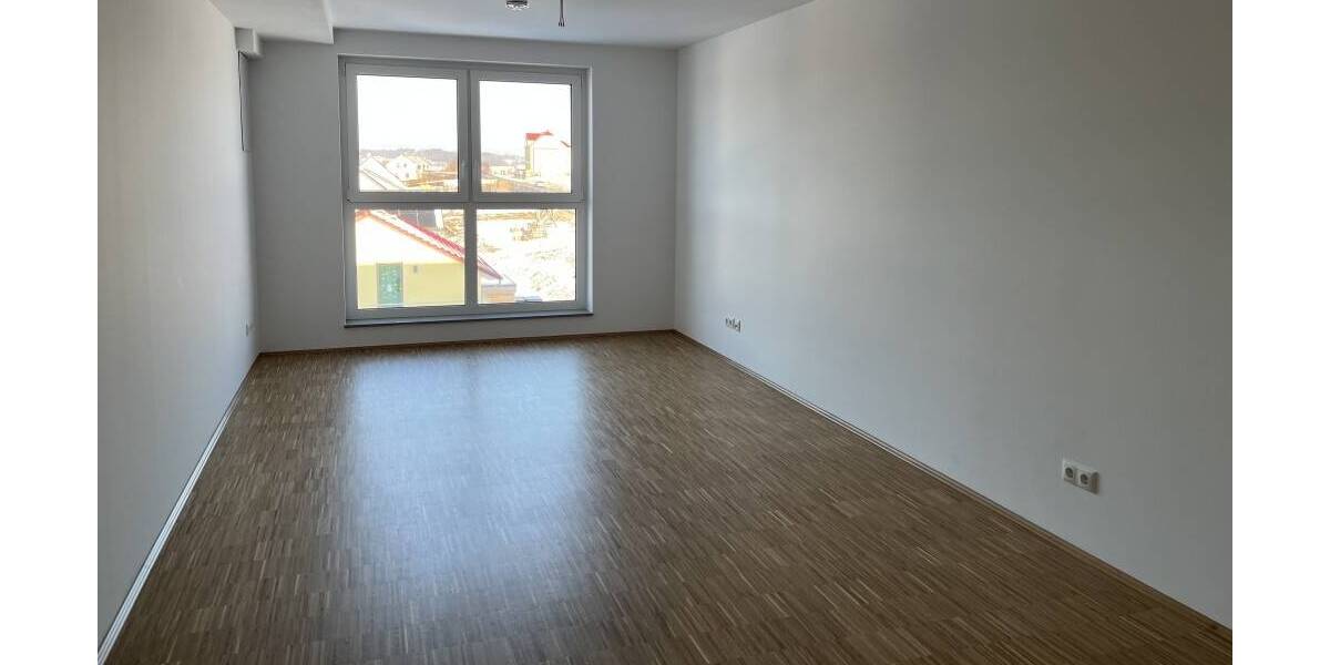Etagenwohnung Arnsdorf - 2 Zimmer, 44 m&sup2;, 580&euro; | Angebot:25708923