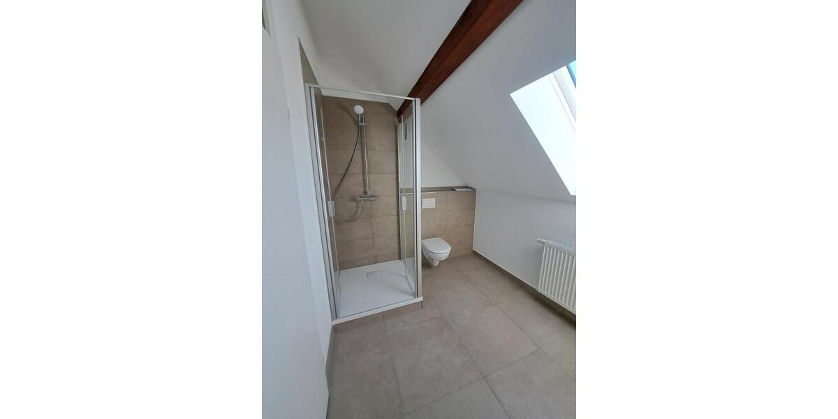 Dachgeschoßwohnung Freigericht - 2 Zimmer, 67 m&sup2;, 780&euro; | Angebot:26687535