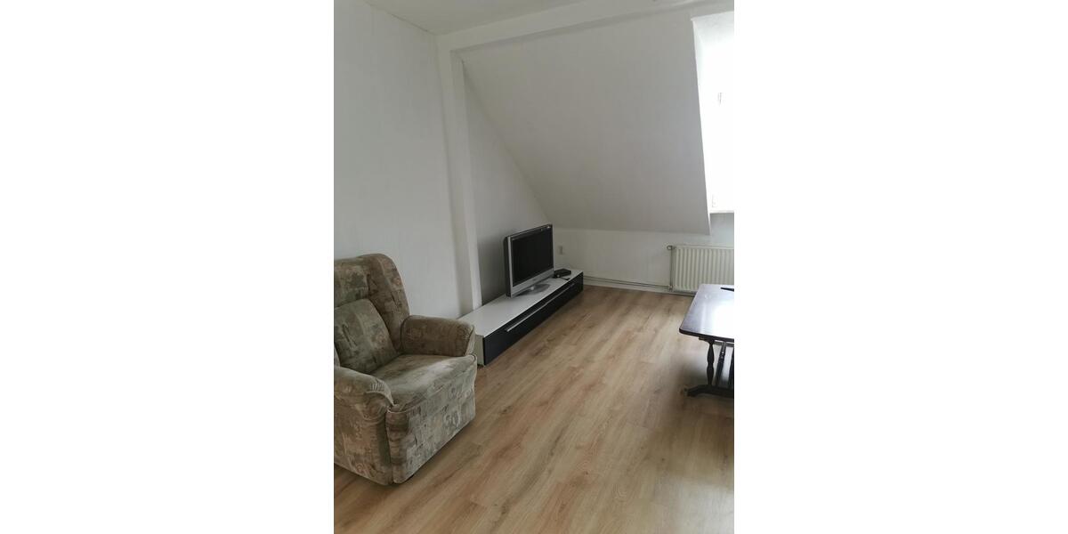 Dachgeschoßwohnung Weißwasser (Oberlausitz) - 2 Zimmer, 54 m&sup2;, 380&euro; | Angebot:24442068