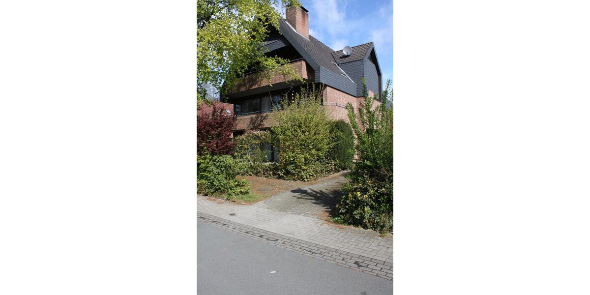 Dachgeschoßwohnung Vechta - 3 Zimmer, 87 m&sup2;, 826&euro; | Angebot:24658717