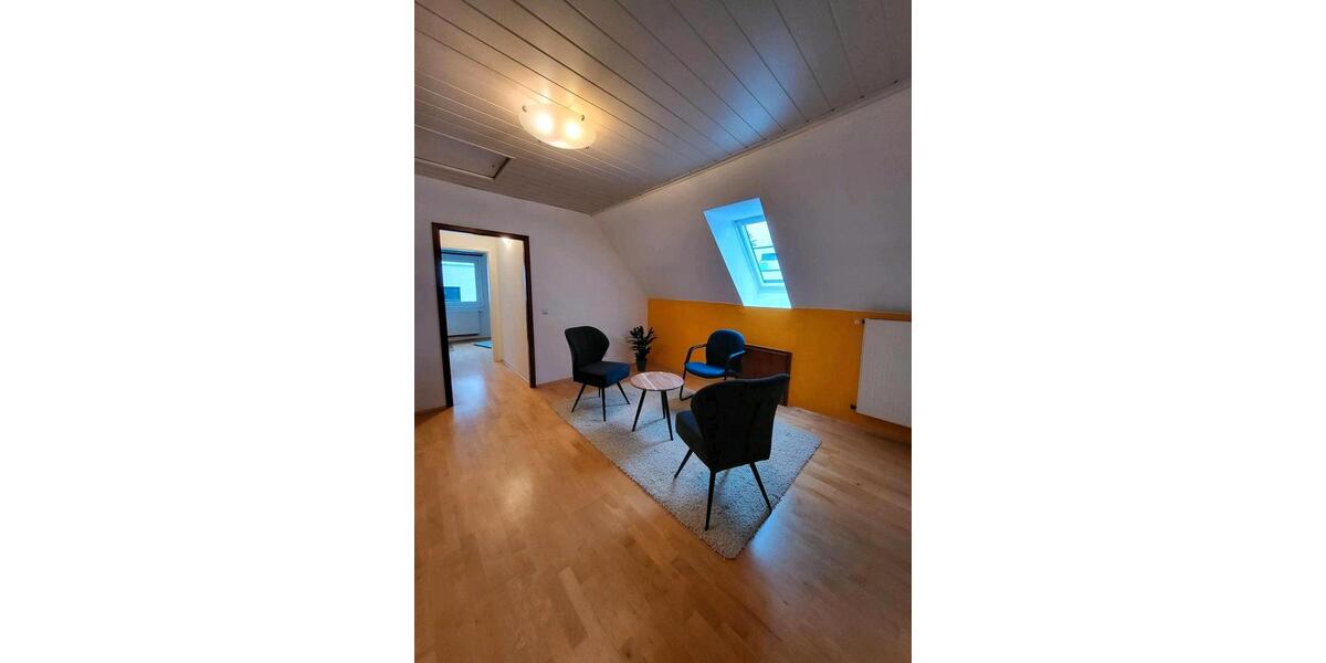Wohnen auf Zeit Troisdorf - 8 Zimmer, 32 m&sup2;, 650&euro; | Angebot:26146015