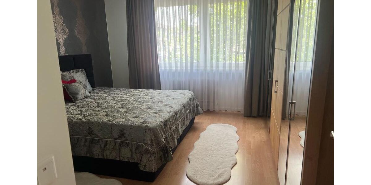 Etagenwohnung Düsseldorf Stadtbezirk 9 - 3 Zimmer, 106 m&sup2;, 1.830&euro; | Angebot:26399069