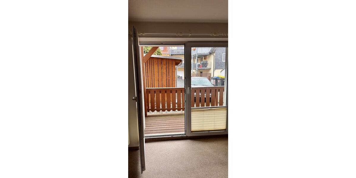 Etagenwohnung Großschirma - 2 Zimmer, 62 m&sup2;, 465&euro; | Angebot:25660115