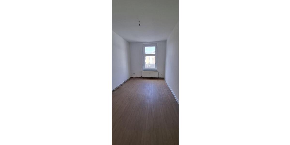 Etagenwohnung Eberswalde - 3 Zimmer, 73 m&sup2;, 876&euro; | Angebot:26252015