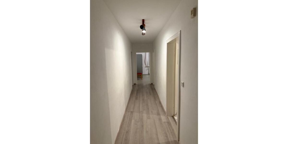 Etagenwohnung Lehrte - 3 Zimmer, 71 m&sup2;, 700&euro; | Angebot:25105475
