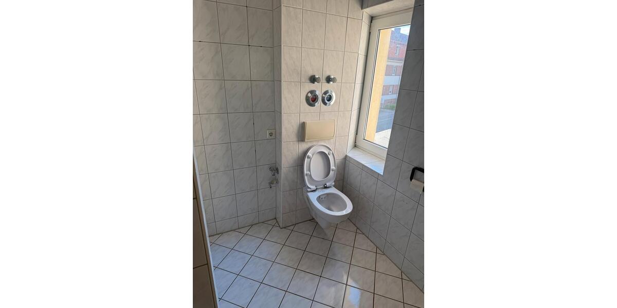 Etagenwohnung Burg - 3 Zimmer, 85 m&sup2;, 900&euro; | Angebot:26592269