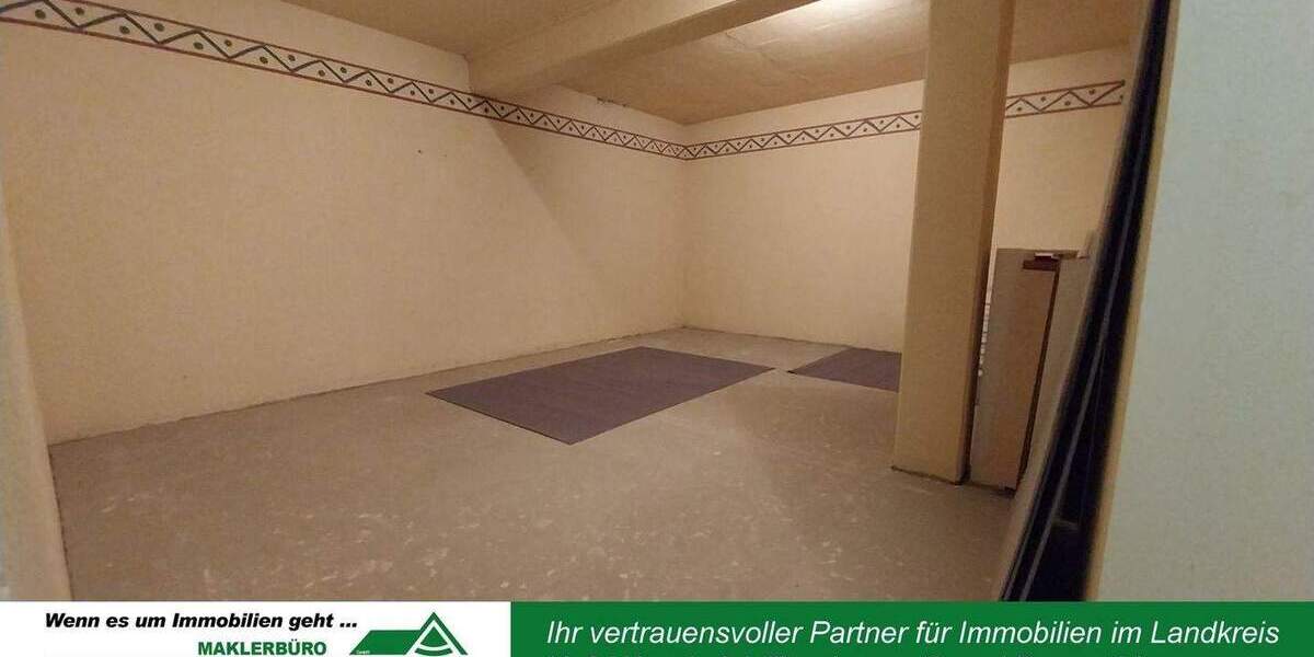 Gewerbeobjekt Selb - 4 Zimmer, 200 m&sup2;, 1.350&euro; | Angebot:24632517