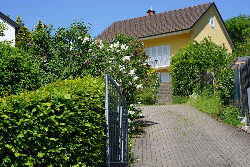 Einfamilienhaus Inzlingen - 5 Zimmer, 150 m&sup2;, 3.000&euro; | Angebot:21690675