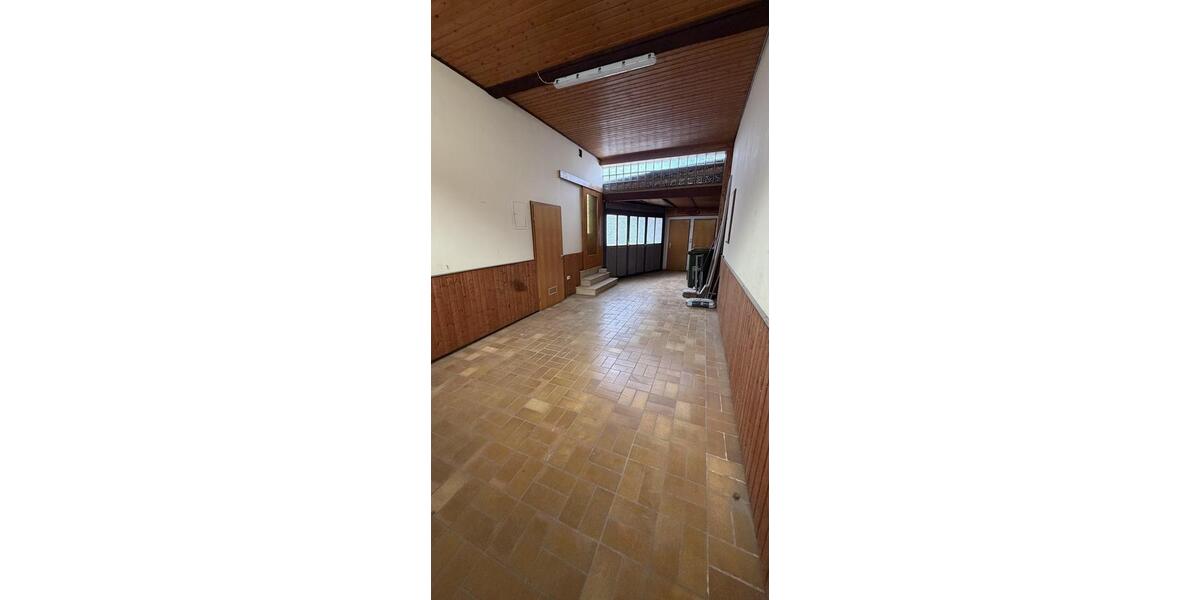 Mehrfamilienhaus, Wohnhaus Schwetzingen - 7 Zimmer, 175 m&sup2;, 2.350&euro; | Angebot:24867911