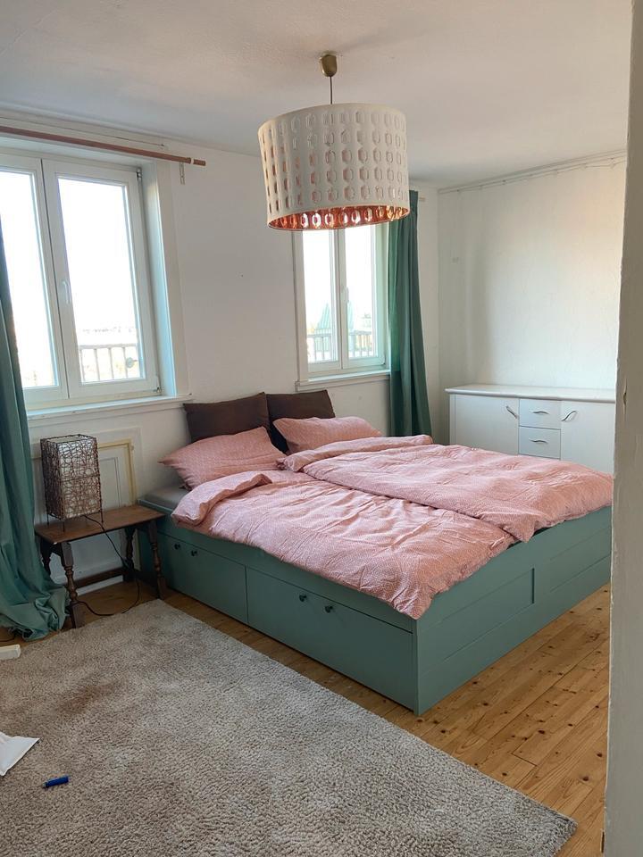 4 Zimmer AltbauWohnung mitten in Eimsbüttel BEFRISTET
