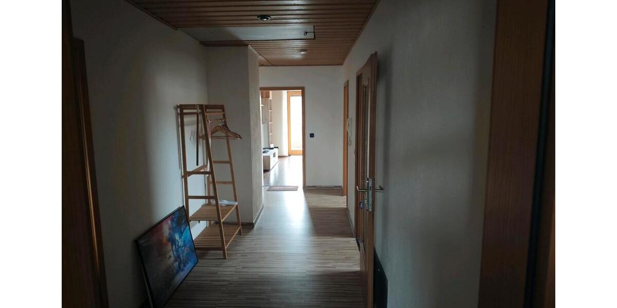 Wohnen auf Zeit Rattiszell - 3 Zimmer, 150 m&sup2;, 20&euro; | Angebot:23733818