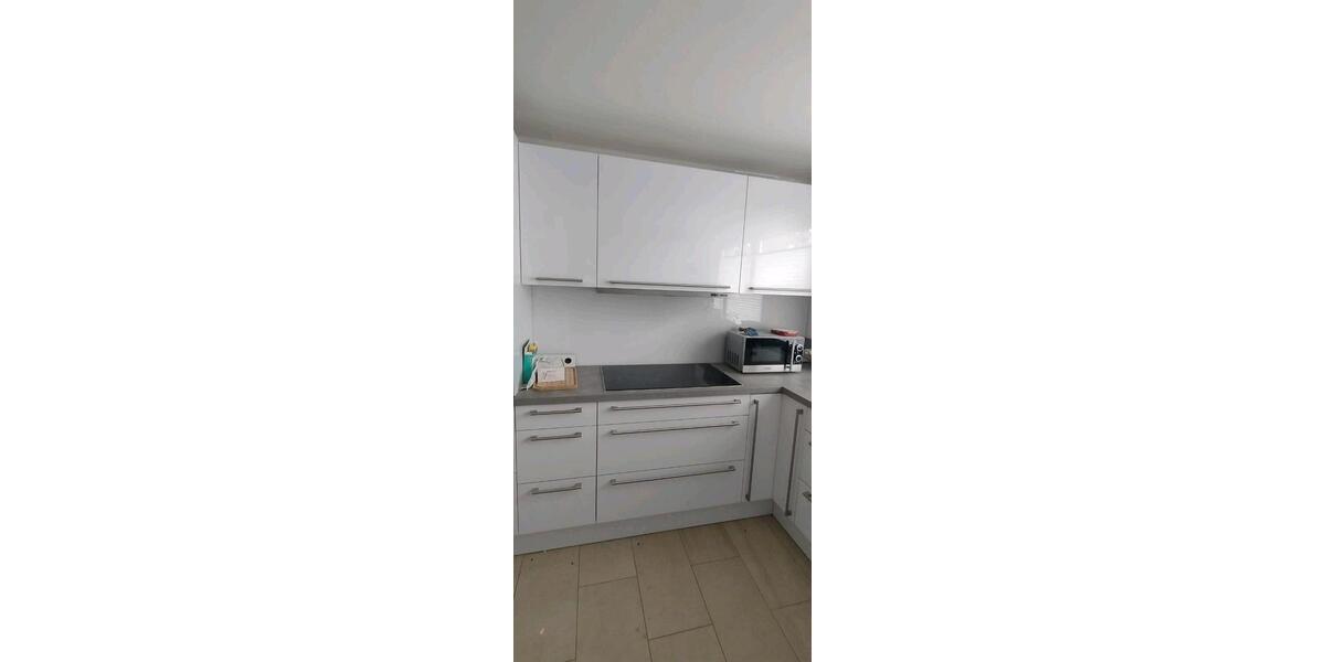 Frisch sanierte 3-Zimmer Wohnung mit Balkon & Garage 3 zimmer