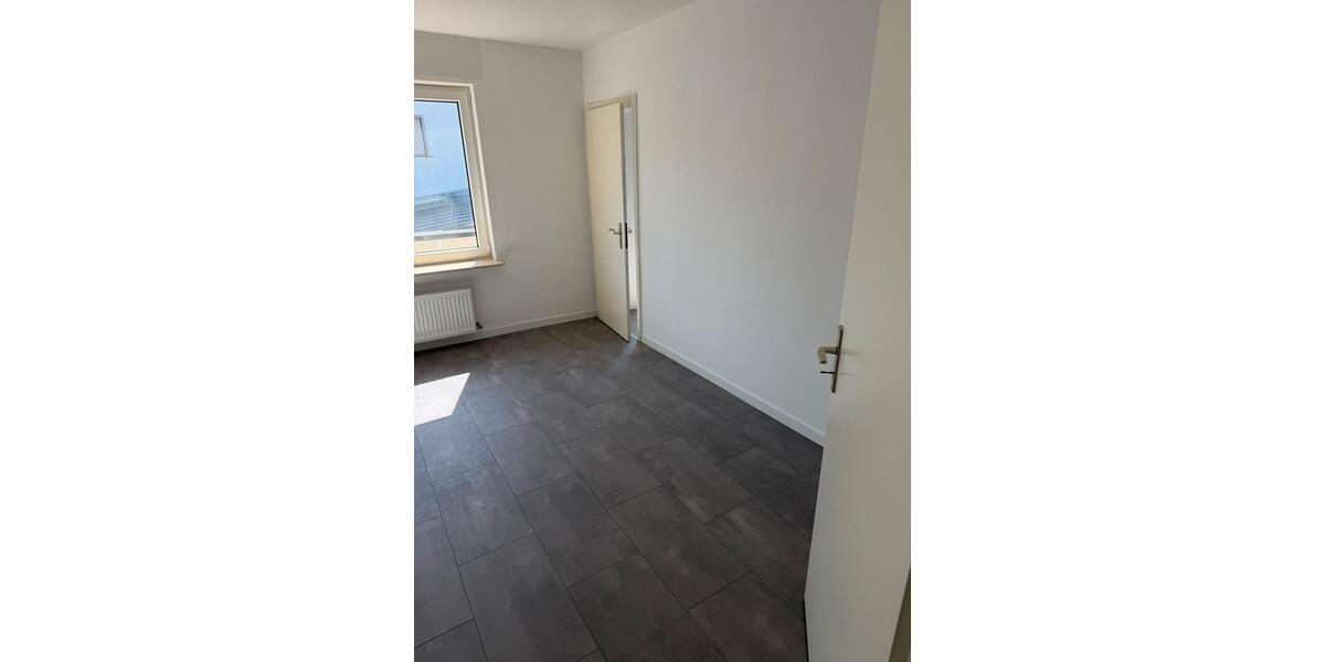 Etagenwohnung Ransbach-Baumbach Baumbach - 3 Zimmer, 85 m&sup2;, 950&euro; | Angebot:26269191