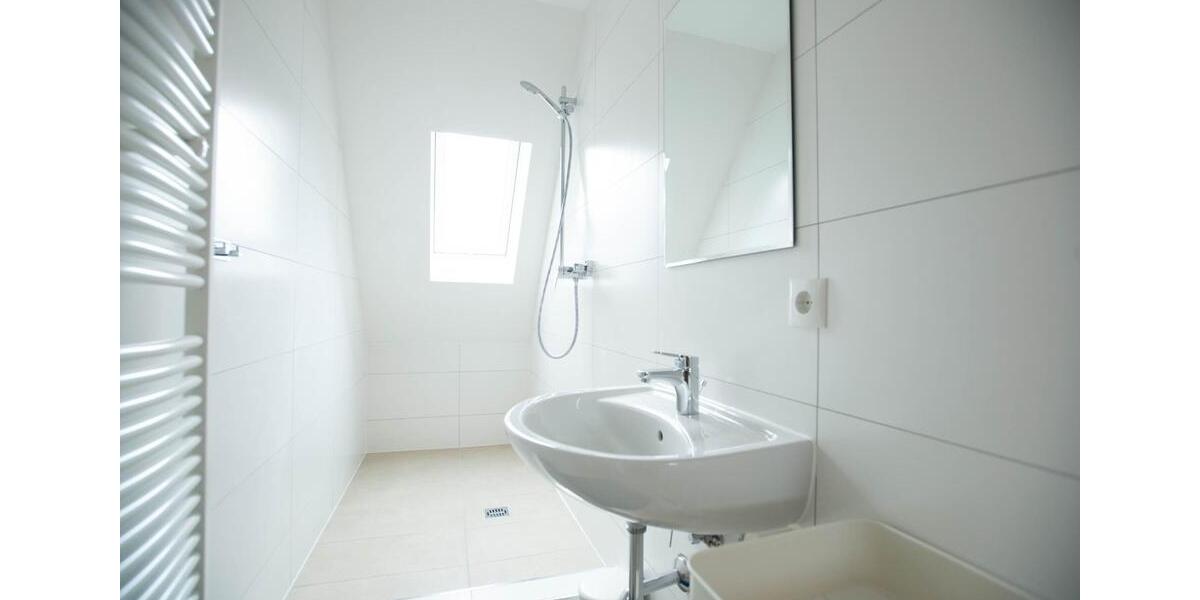 Etagenwohnung Stuttgart Mühlhausen - 1 Zimmer, 13 m&sup2;, 399&euro; | Angebot:26727840