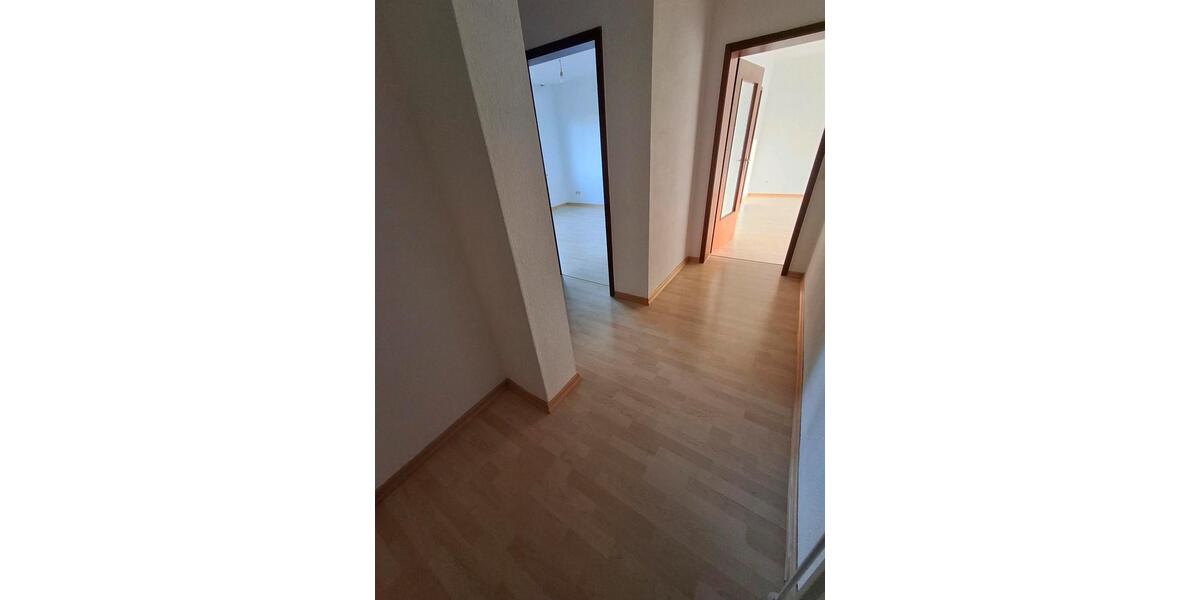 2-Zimmer-Wohnung in Marburg-Wehrda mit Parkplatz zimmer