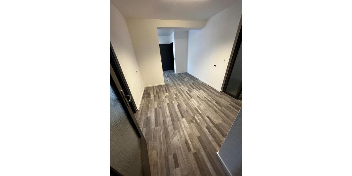 Etagenwohnung Wilnsdorf - 6 Zimmer, 120 m&sup2;, 1.150&euro; | Angebot:25882213