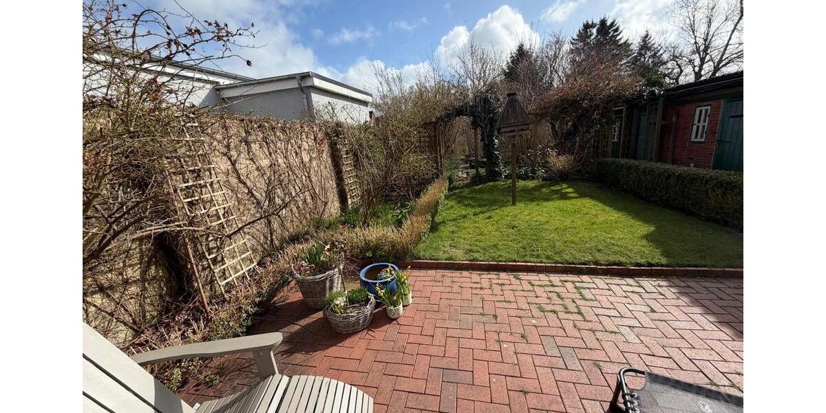 Reihenhaus Husum - 8 Zimmer, 160 m&sup2;, 1.450&euro; | Angebot:25988687