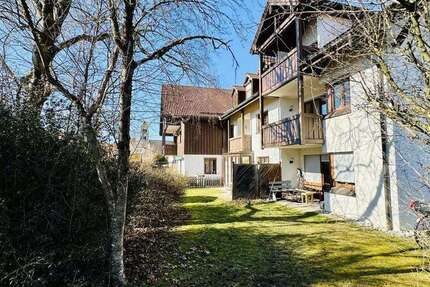 Wohnung Altenstadt - 3 Zimmer, 86 m&sup2;, 860&euro; | Angebot:25274555