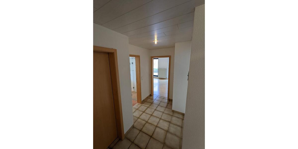 Etagenwohnung Lüdenscheid Brügge - 4 Zimmer, 120 m&sup2;, 1.199&euro; | Angebot:26552508